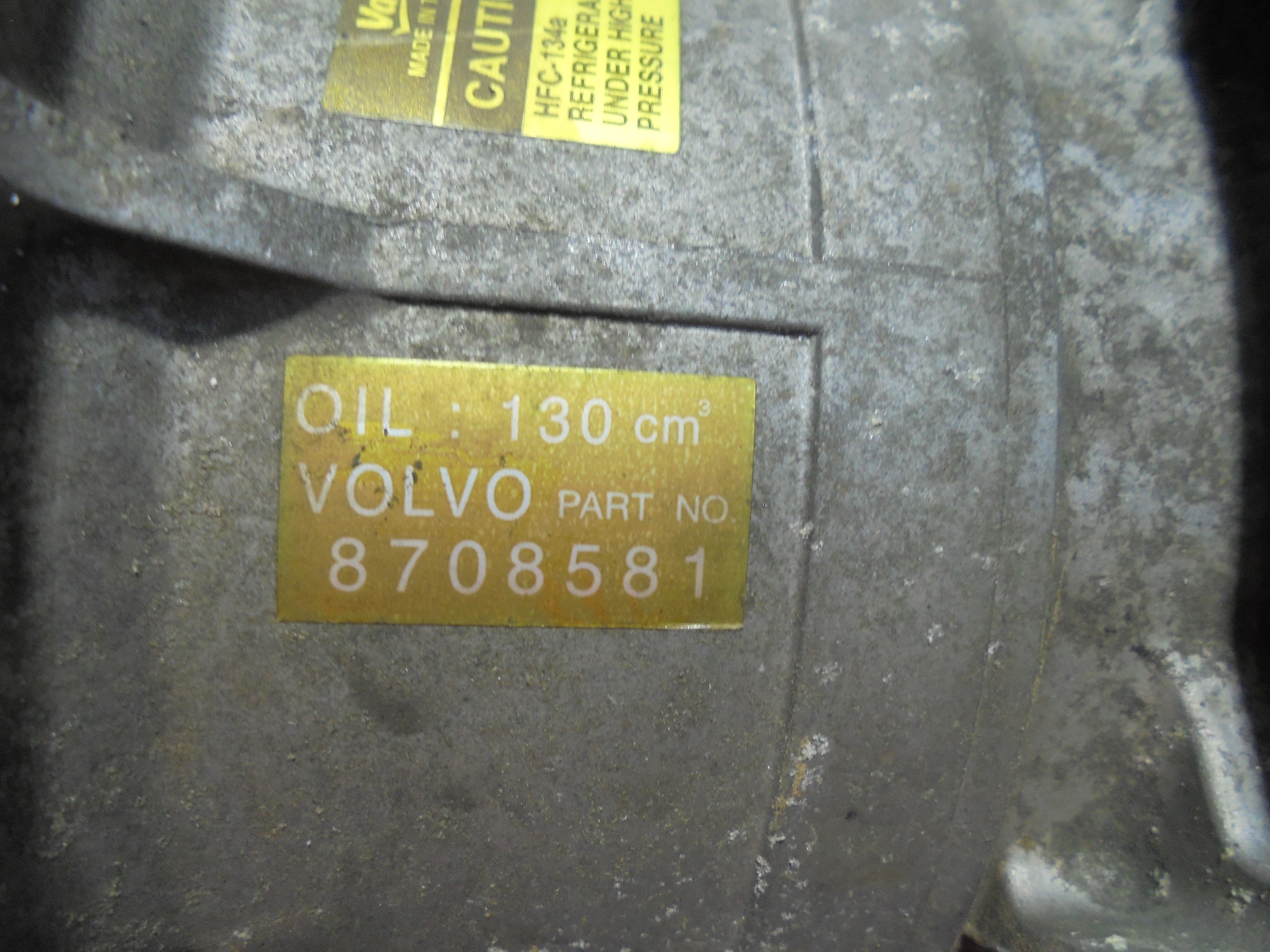 VOLVO S60 1 generation (2000-2009) Hасос кондиционера 8708581 25035564