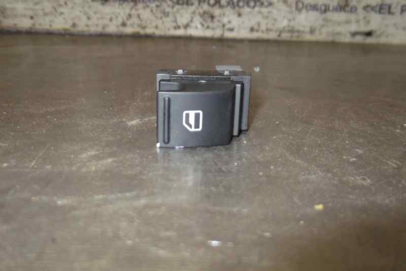 VOLKSWAGEN Passat B6 (2005-2010) Rear Right Door Window Control Switch 25893163