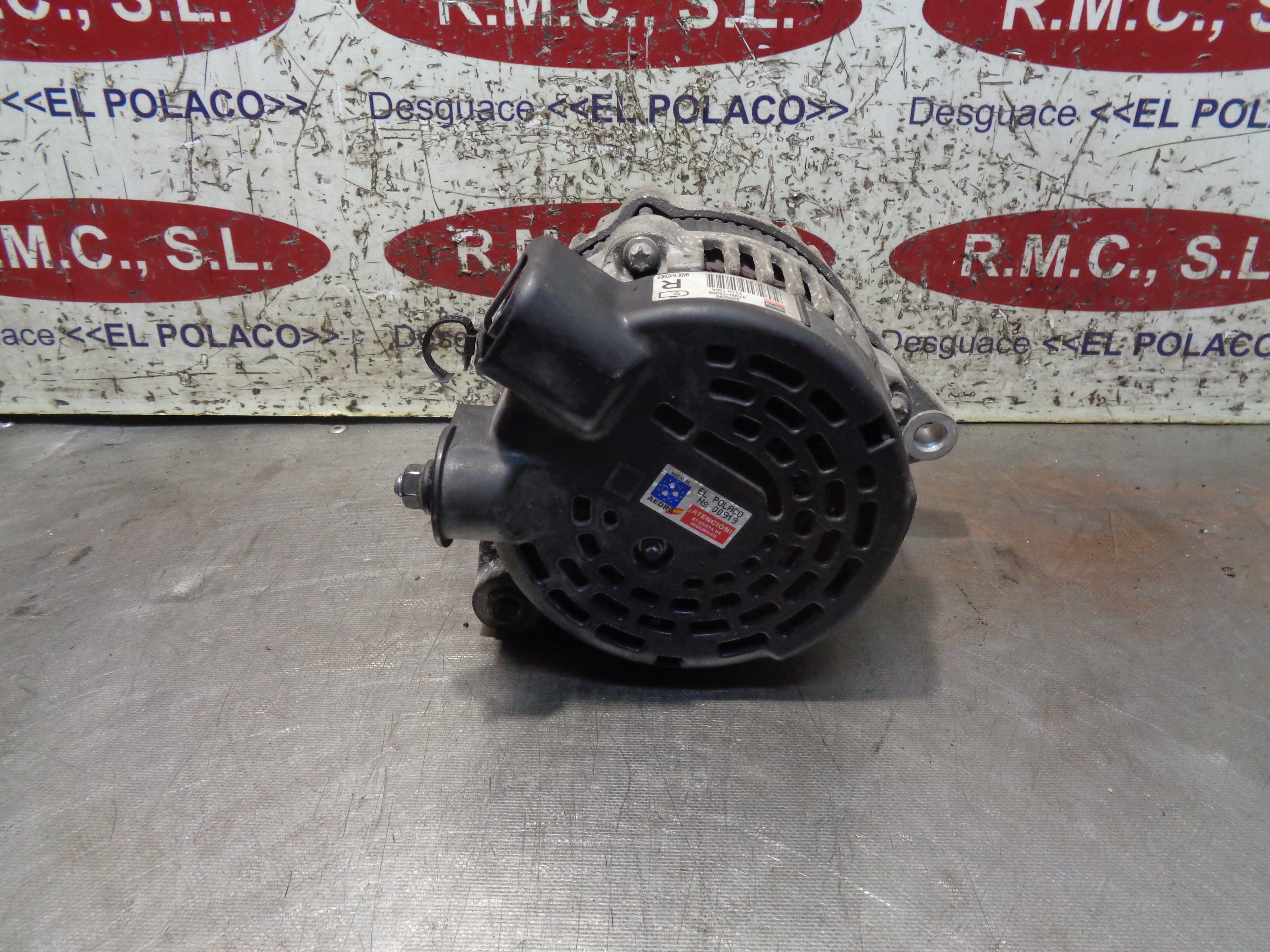 KIA Carens 3 generation (RP) (2013-2019) Alternator 373002A900 25045119