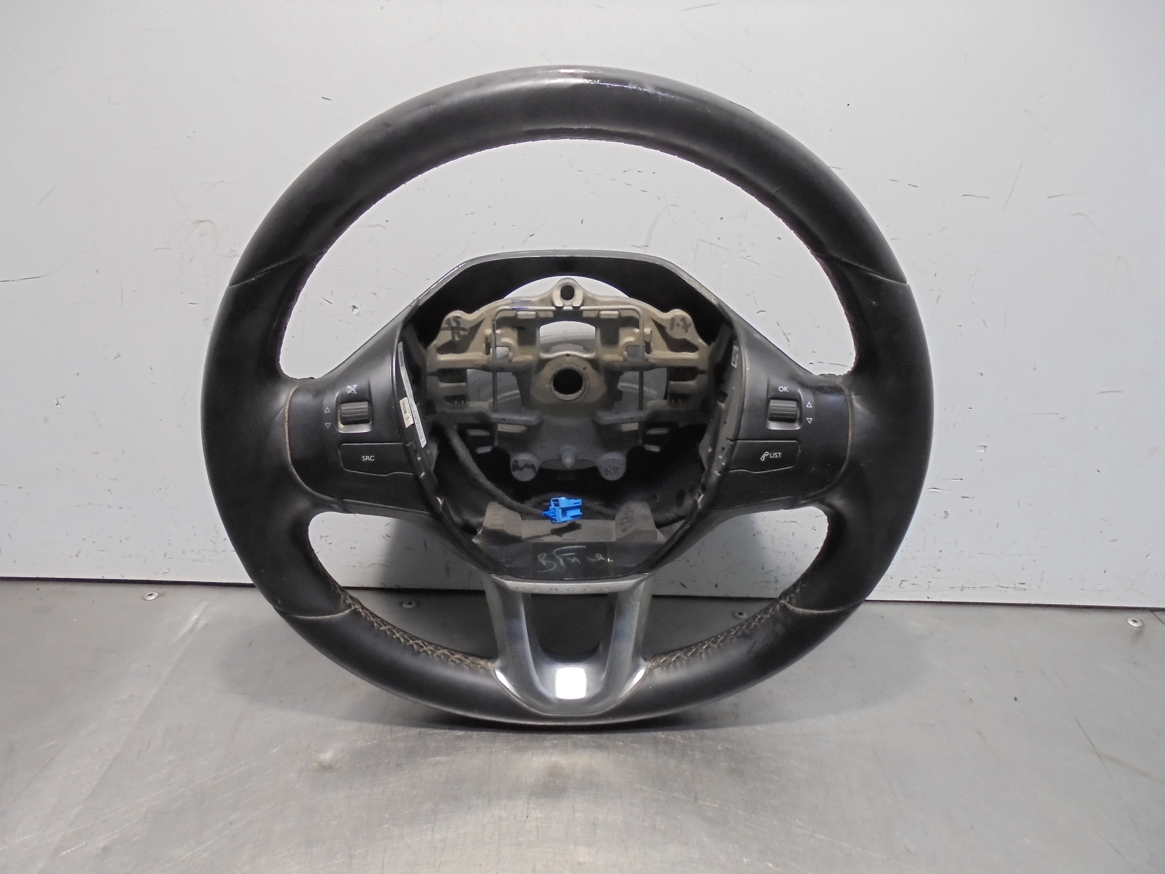 PEUGEOT 2008 1 generation (2013-2020) Steering Wheel 98084115ZD 25071064