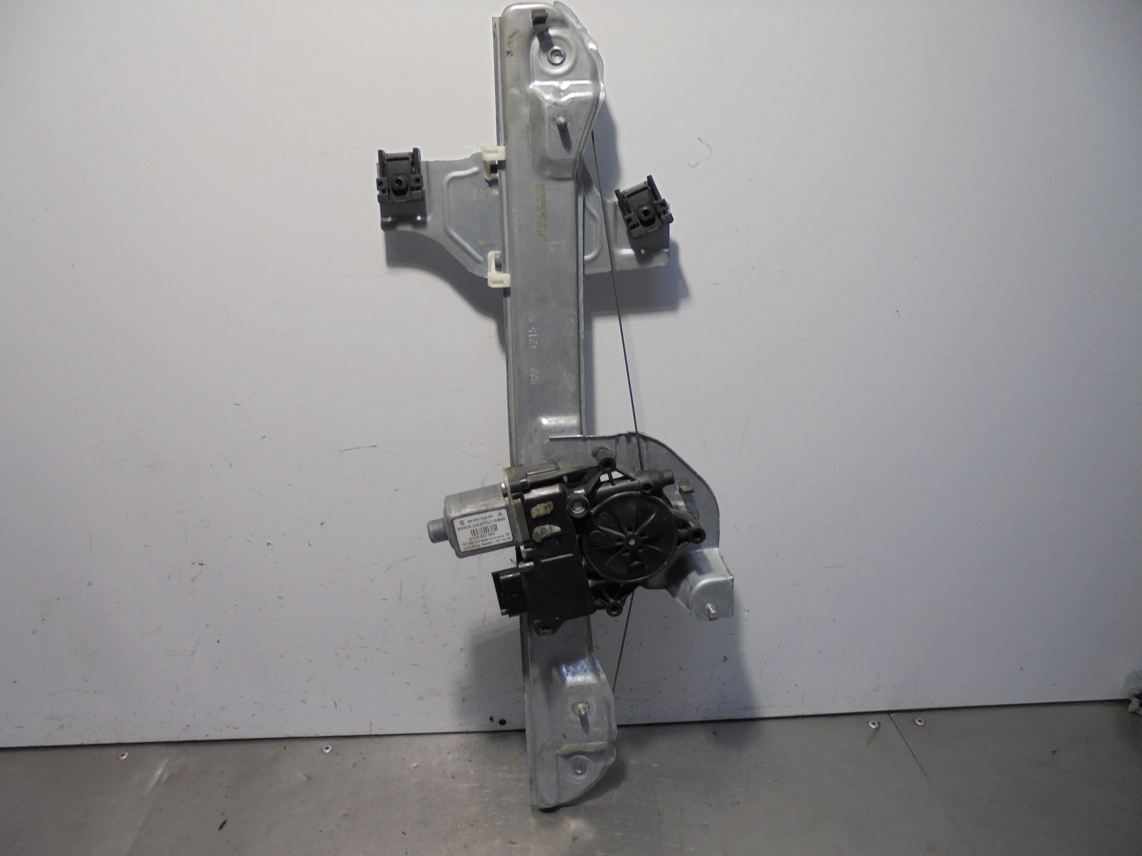 PEUGEOT 2008 1 generation (2013-2020) Front Left Door Window Regulator 9806088180 25061433