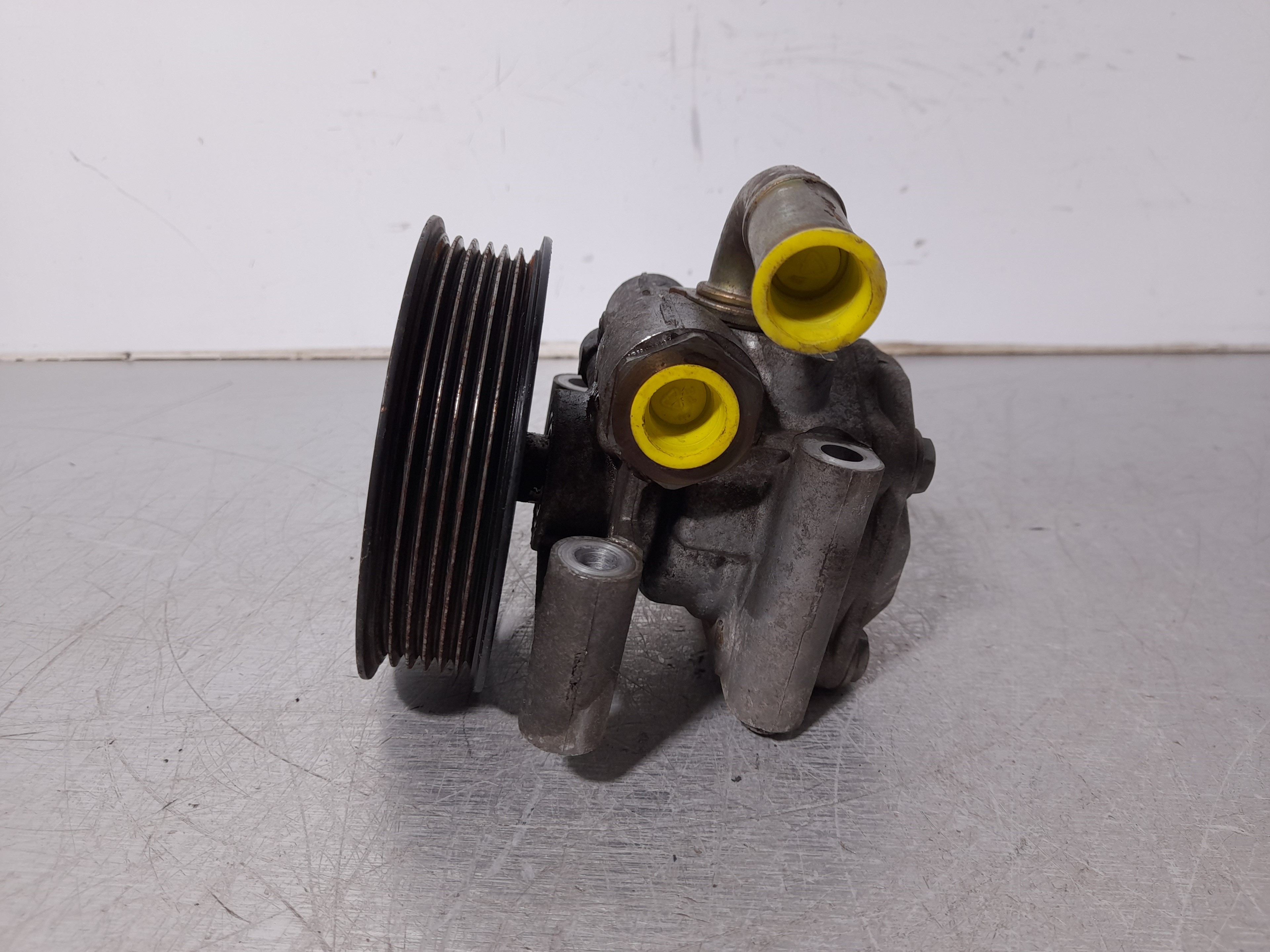FORD Fiesta 5 generation (2001-2010) Насос гідропідсилювача 2S6C3A656 23328023