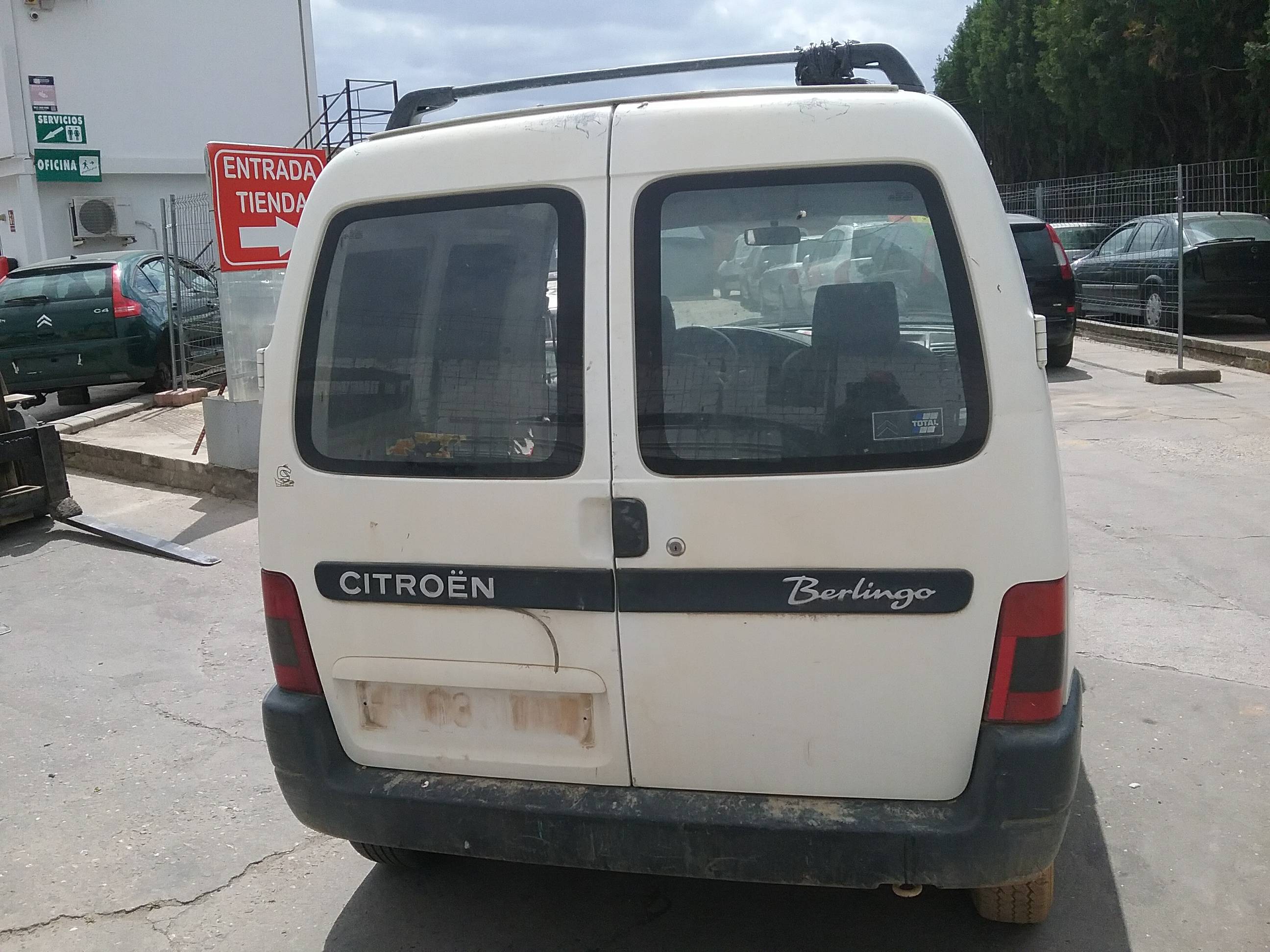 CITROËN Berlingo 1 generation (1996-2012) Нижний рычаг передний правый 25213782