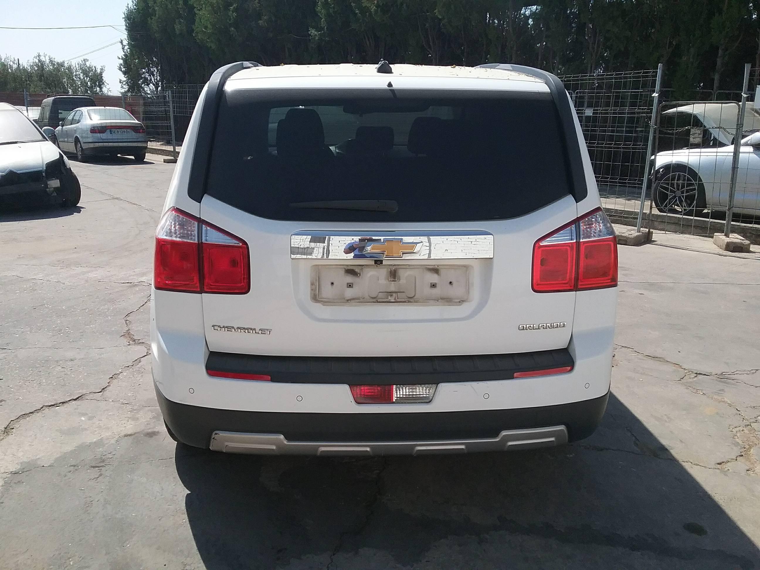 CHEVROLET Orlando 1 generation (2010-2015) Încuietoarea ușă stânga față 13579522 25964921