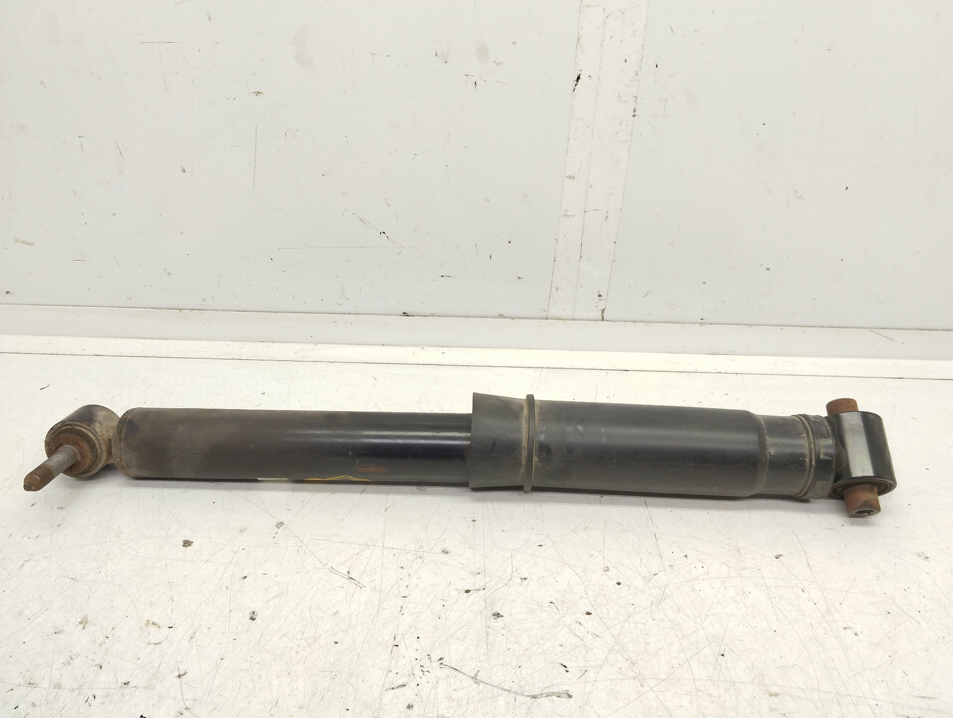 DODGE Rear Left Shock Absorber 423093JP 25894848