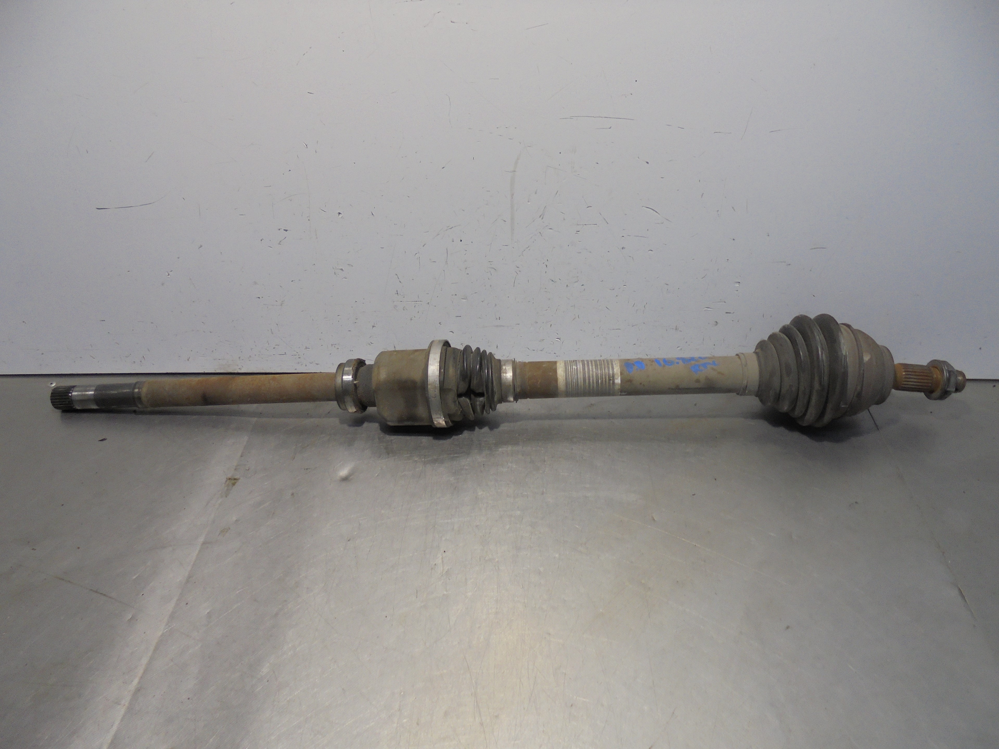 PEUGEOT Partner 2 generation (2008-2023) Front Right Driveshaft 9637117880 23329055