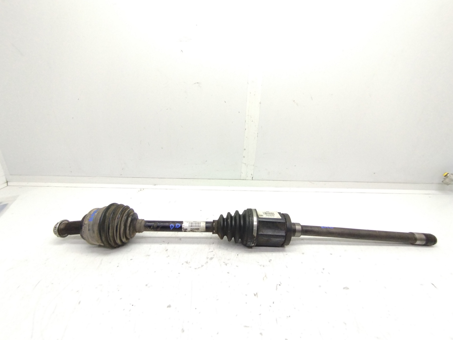 LANCIA Front Right Driveshaft 7524046 25912264