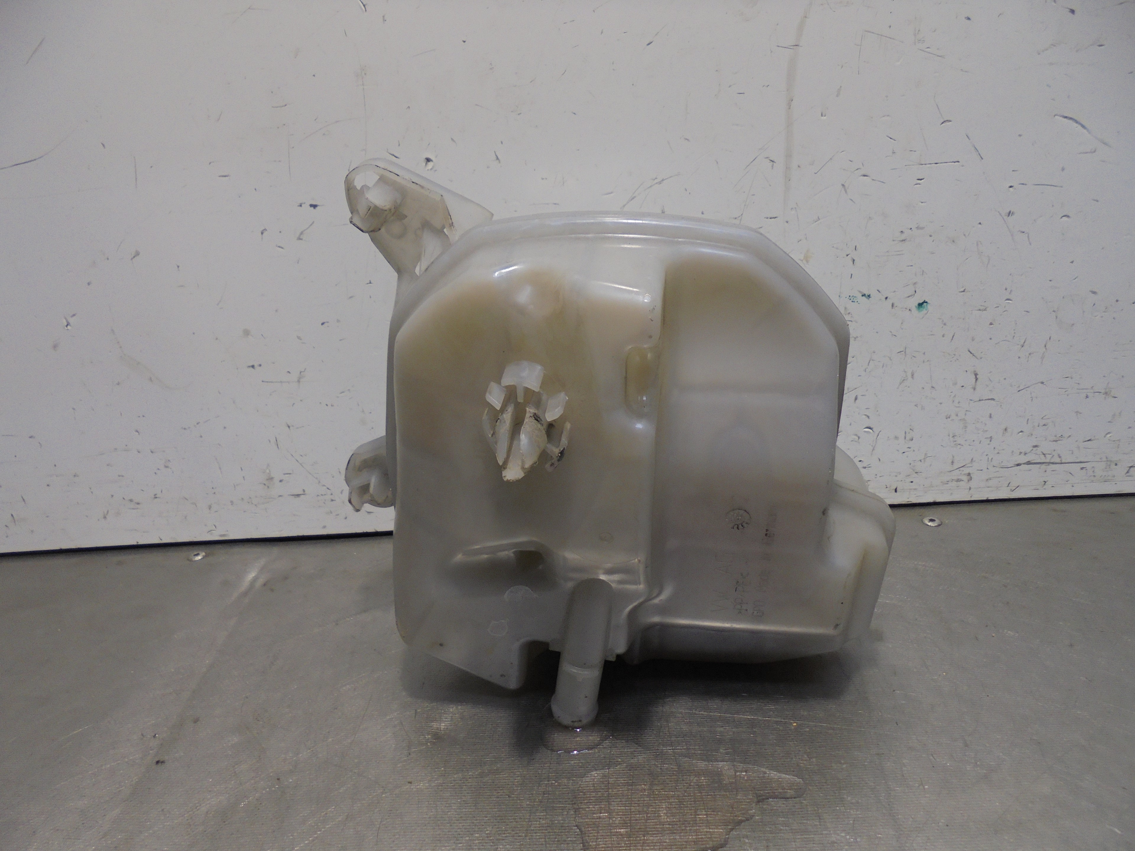 SEAT Arona 1 generation (2017-2024) Expansion Tank 2Q0121407 25075867