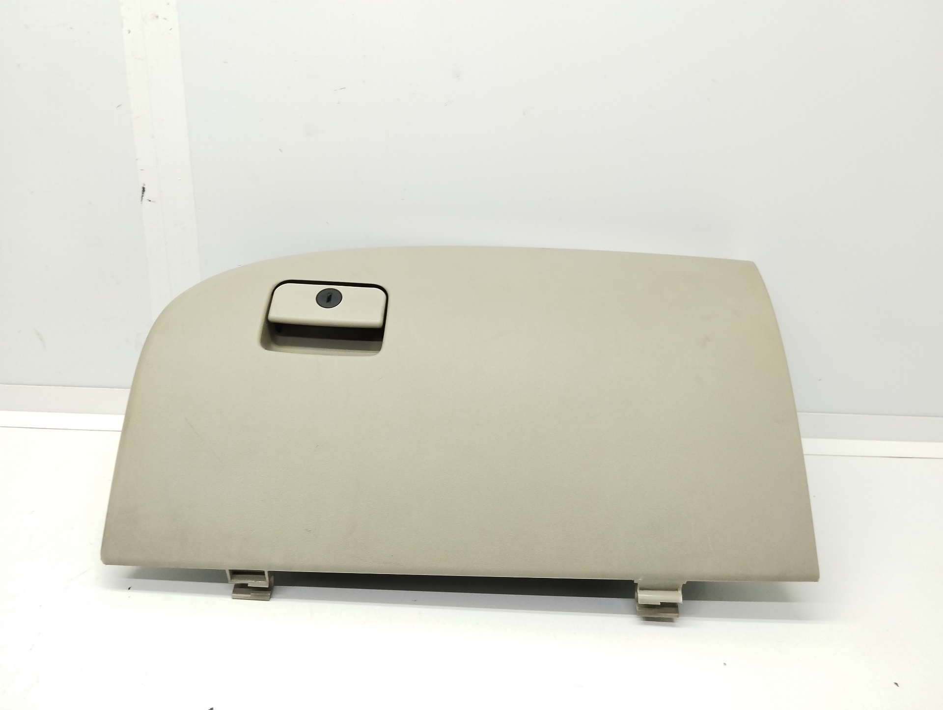 MITSUBISHI Outlander 2 generation (2005-2013) Glove Box 8006A022 25895703