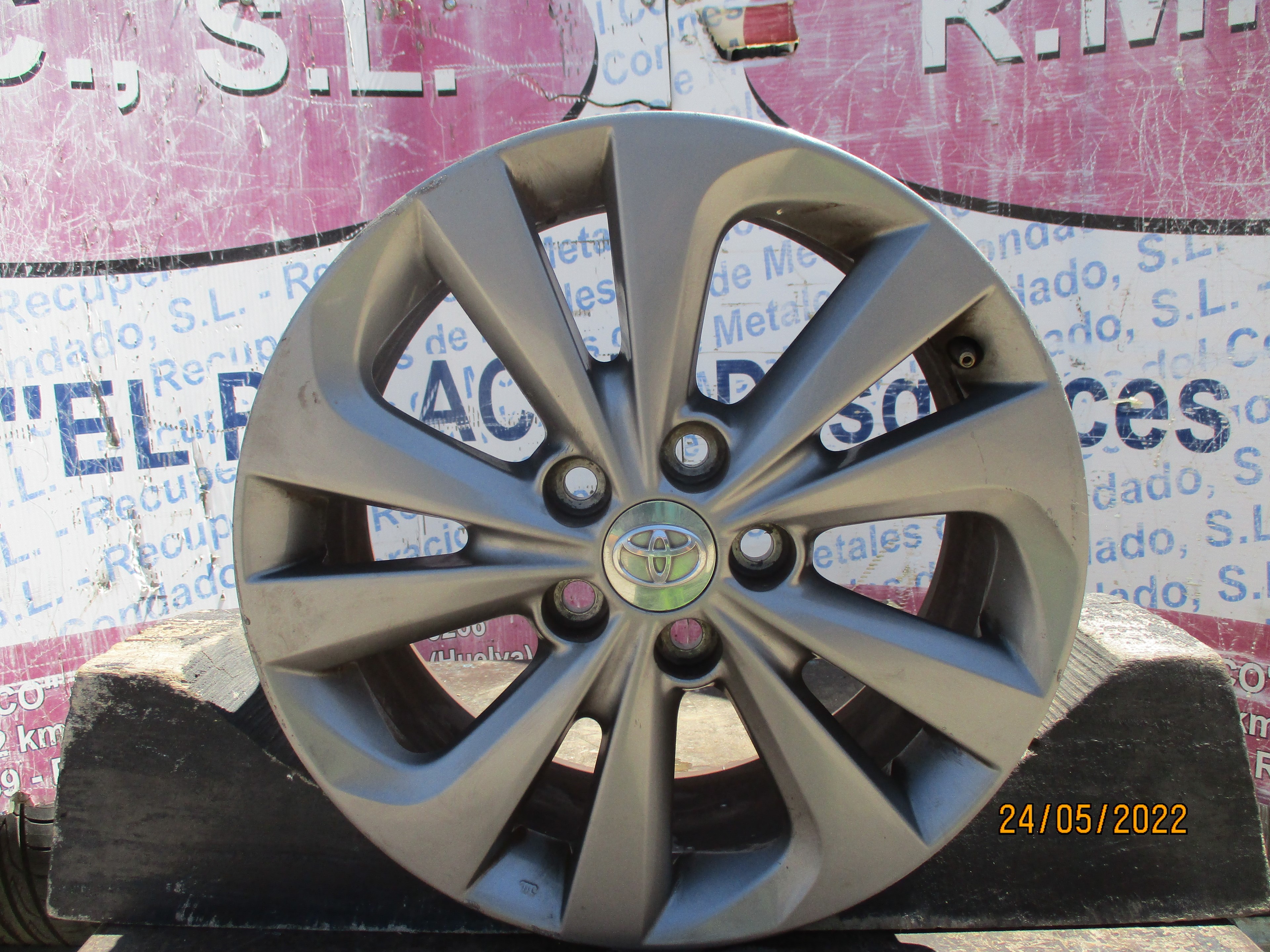 TOYOTA Auris 1 generation (2006-2012) Wheel R17 25067566
