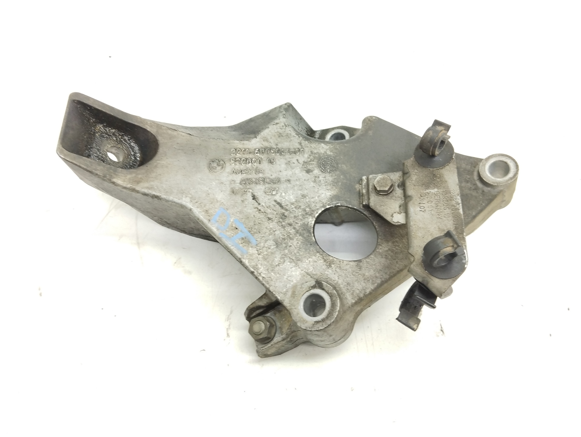 BMW 1 Series E81/E82/E87/E88 (2004-2013) Left Side Engine Mount 677504101 25896212