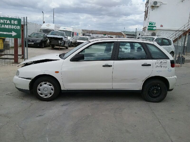 SEAT Ibiza 2 generation (1993-2002) Маятник переднього правого колеса 7403D.D 25028719