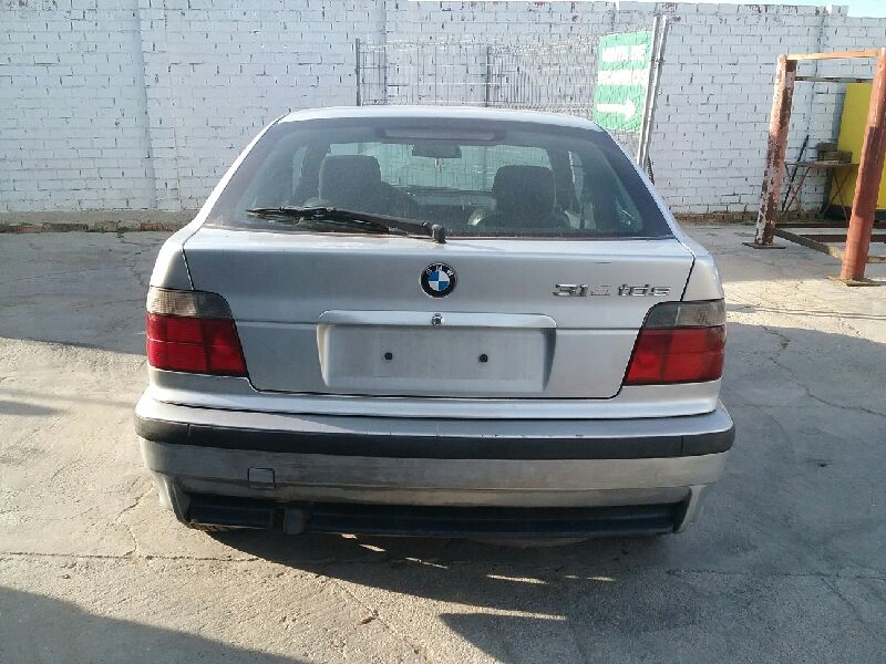 BMW 3 Series E36 (1990-2000) Lève-vitre de porte avant droite 51328146802 23342581