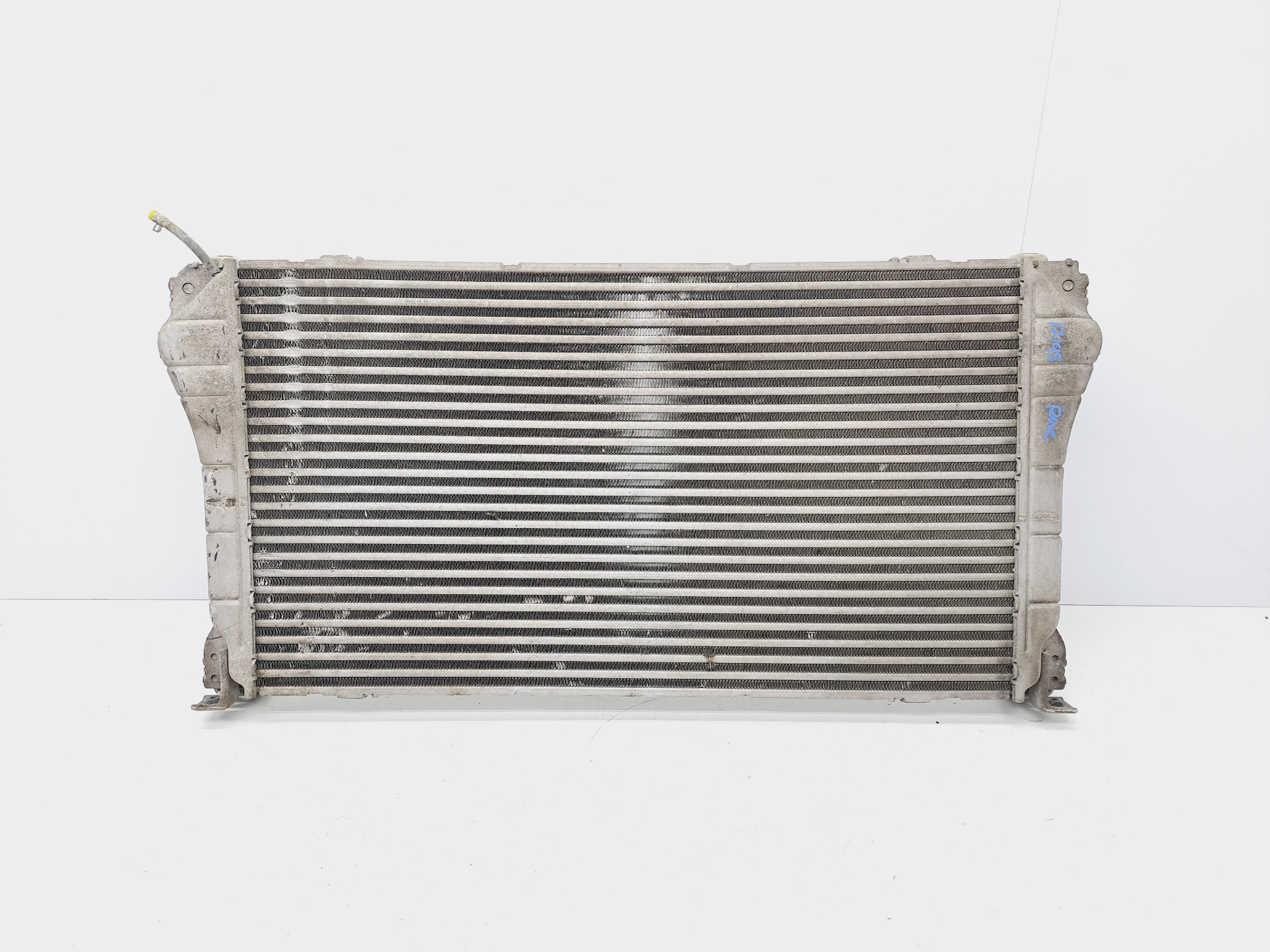 TOYOTA Avensis Radiator intercooler JD1271003521 23329602