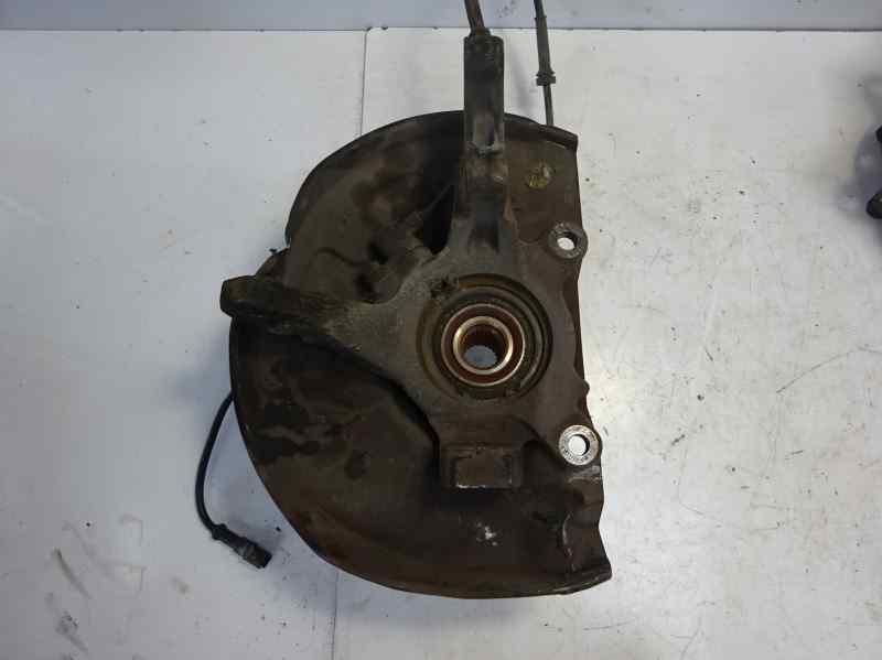 ALFA ROMEO Spider 916 (1995-2006) Front Left Wheel Hub 25314349