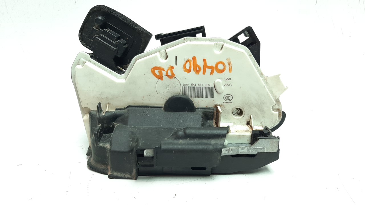 SEAT Leon 3 generation (2012-2020) Front Right Door Lock 5K1837016E 18752300