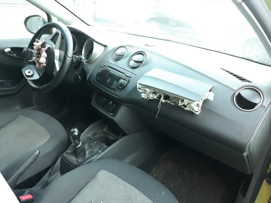 SEAT Ibiza 4 generation (2008-2017) Замок задней правой двери 6J0839016A 18589837