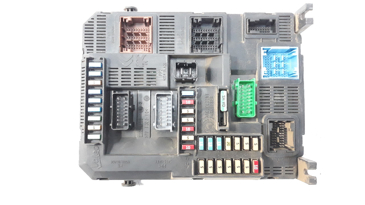 CITROËN C-Elysee 2 generation (2012-2017) Fuse Box 9819849680 18730445