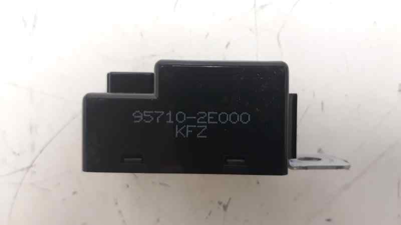 KIA Carens 3 generation (RP) (2013-2019) Other Control Units 957102E000 18679924