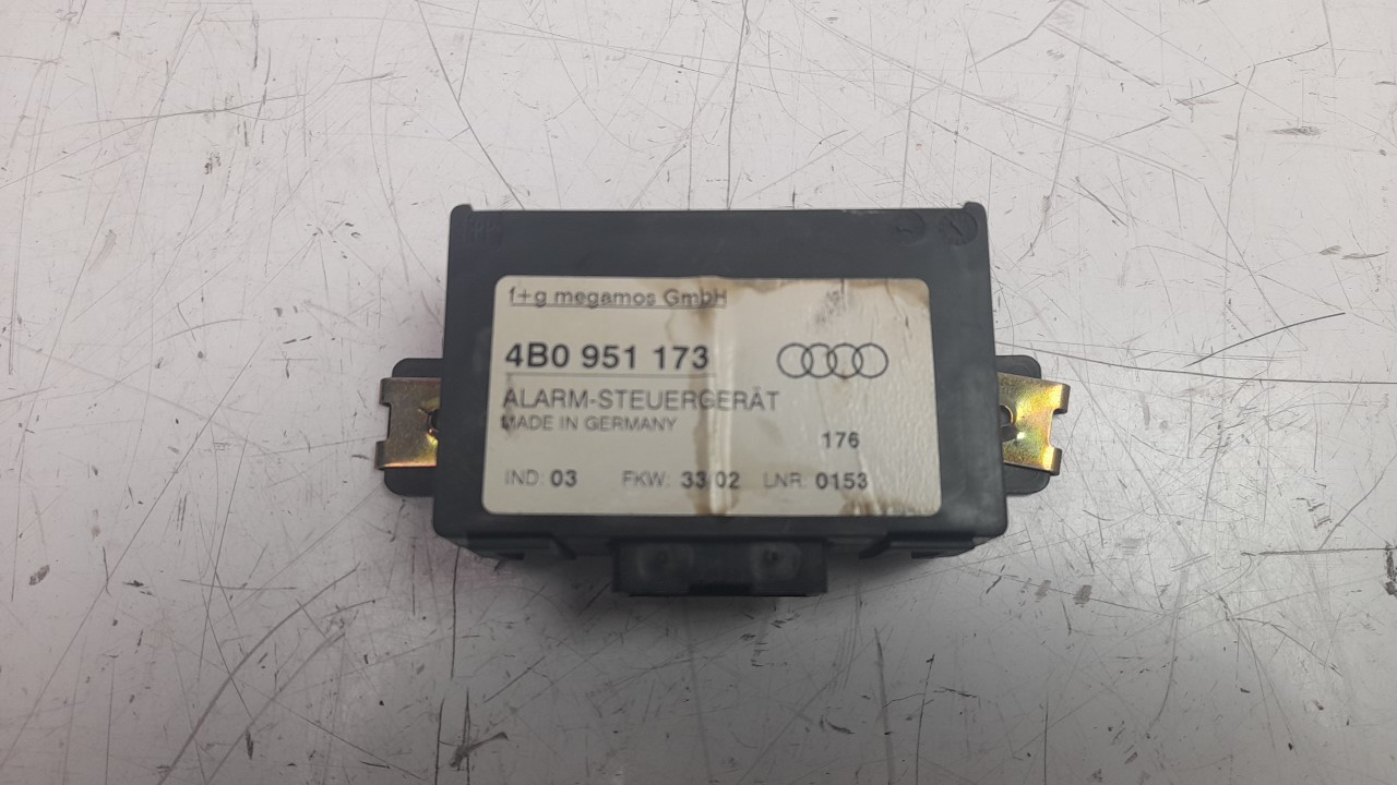 AUDI A3 8L (1996-2003) Autres unités de contrôle 4B0951173 22818865