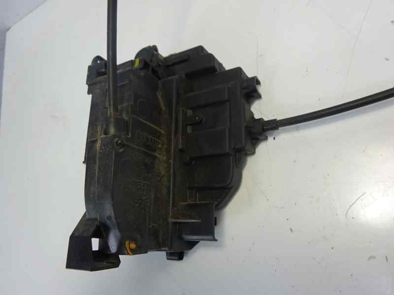 RENAULT Modus 1 generation (2004-2012) Front Right Door Lock 20946221