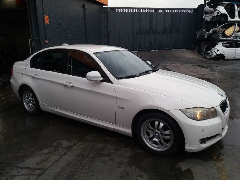 BMW 3 Series E90/E91/E92/E93 (2004-2013) Передний правый подкрылок 51717059378 18738302