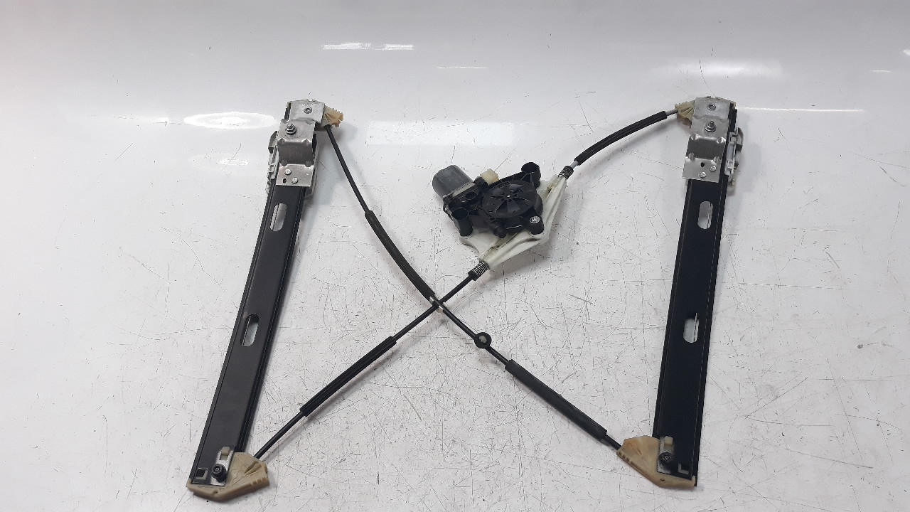 SEAT Leon 3 generation (2012-2020) Front Right Door Window Regulator 5F4837462D 22831718