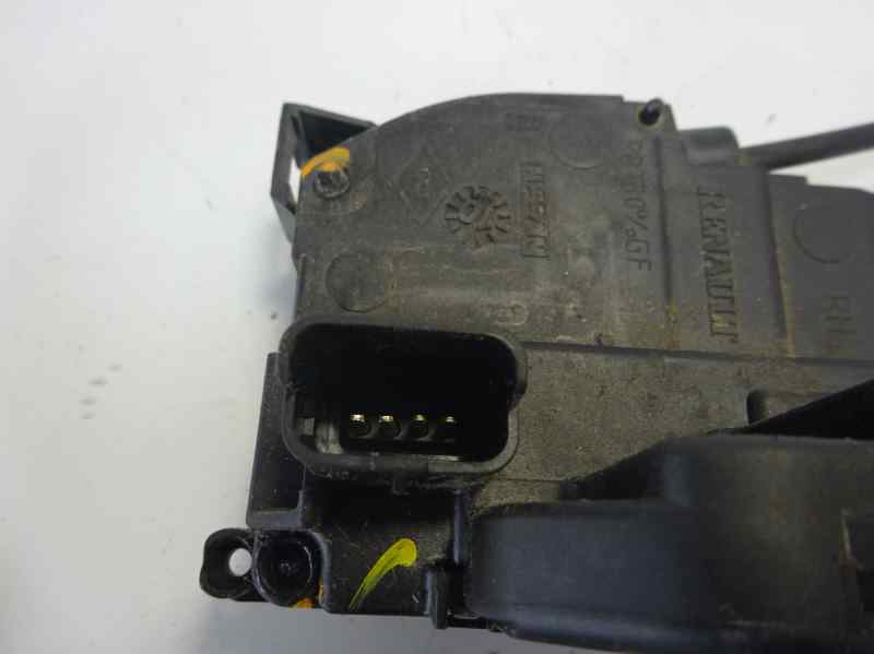 RENAULT Modus 1 generation (2004-2012) Front Right Door Lock 20946221