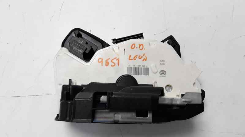 SEAT Toledo 3 generation (2004-2010) Front Right Door Lock 5K1837016J 18621280