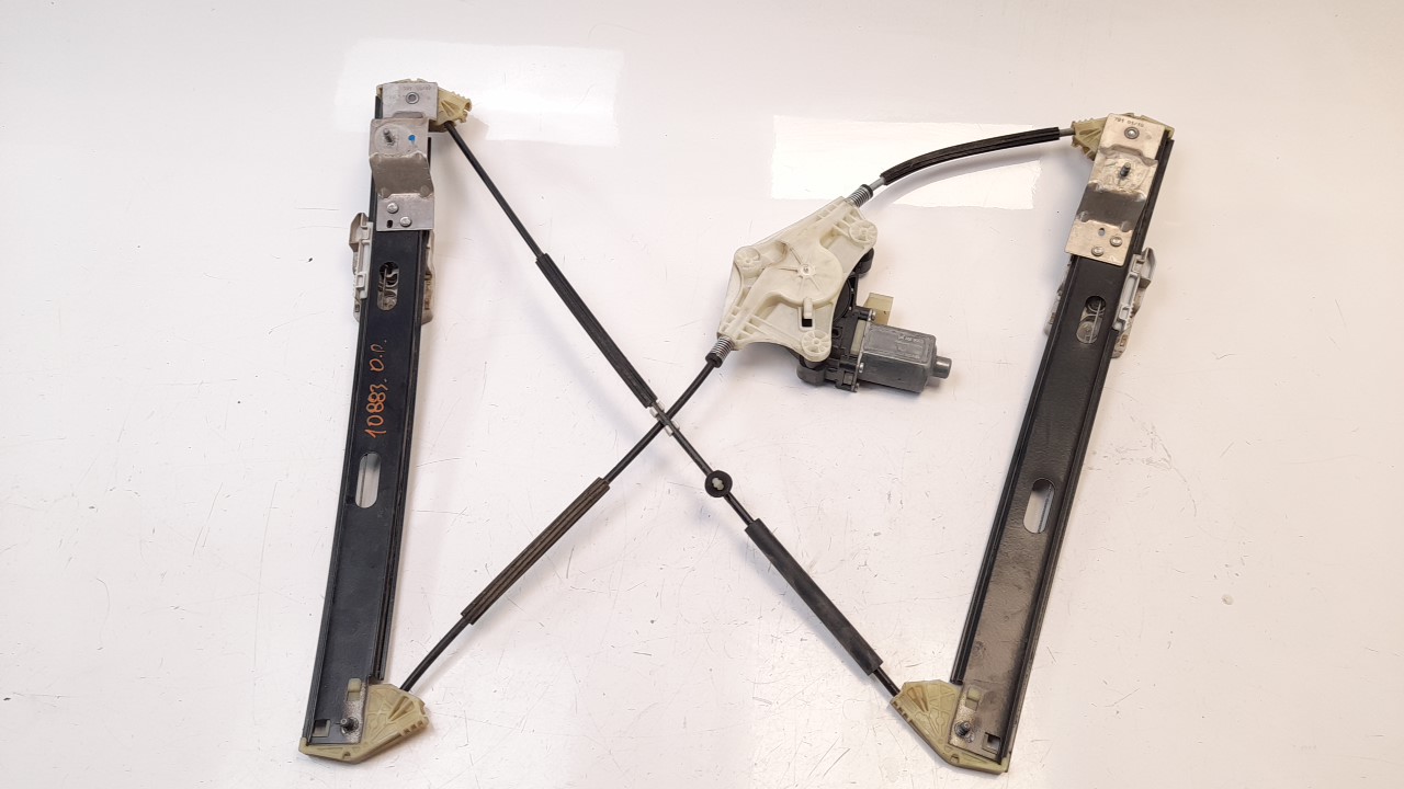 SEAT Leon 3 generation (2012-2020) Front Right Door Window Regulator 5F4837462D 22811521