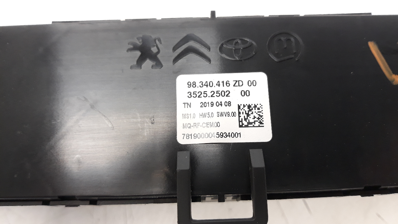 PEUGEOT Partner 2 generation (2008-2023) Climate  Control Unit 98340416ZD 18403046