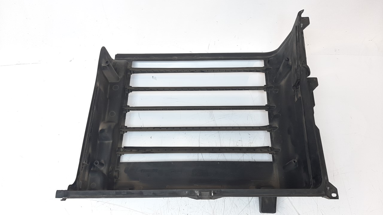 VAUXHALL 3 Series E46 (1997-2006) Radiator Grille 157048048 20797731