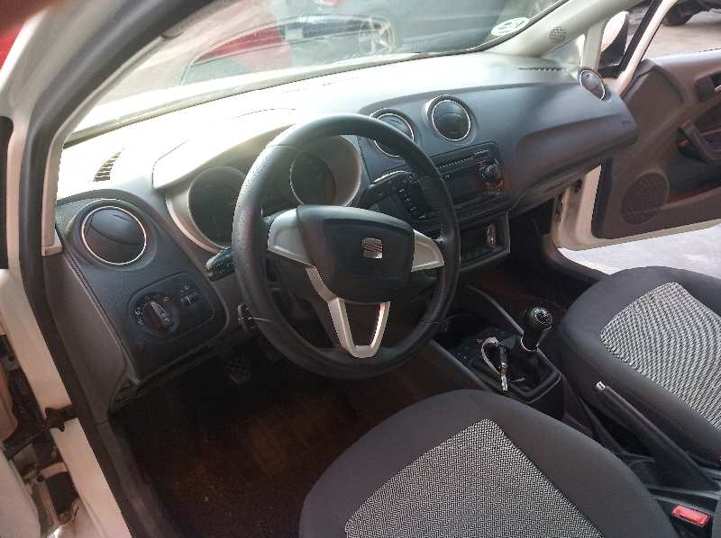 SEAT Ibiza 4 generation (2008-2017) Galinių dešinių durų spyna 6J0839016A 18674800