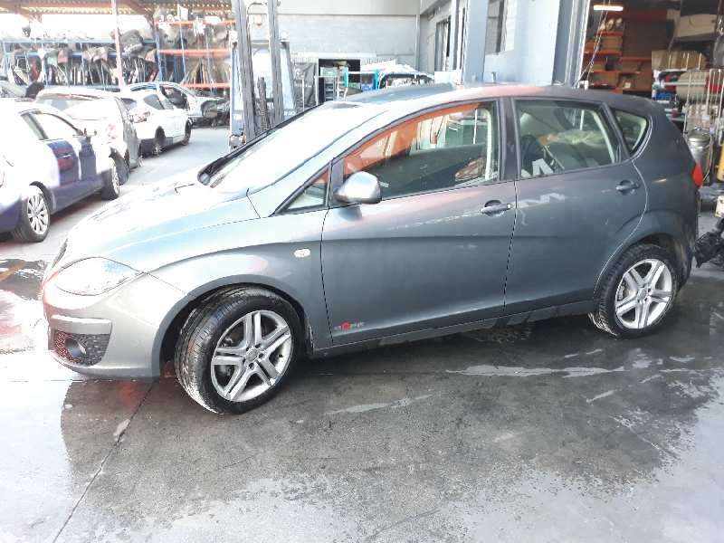 SEAT Toledo 3 generation (2004-2010) Усилитель заднего бампера 5P0807305A 18565201