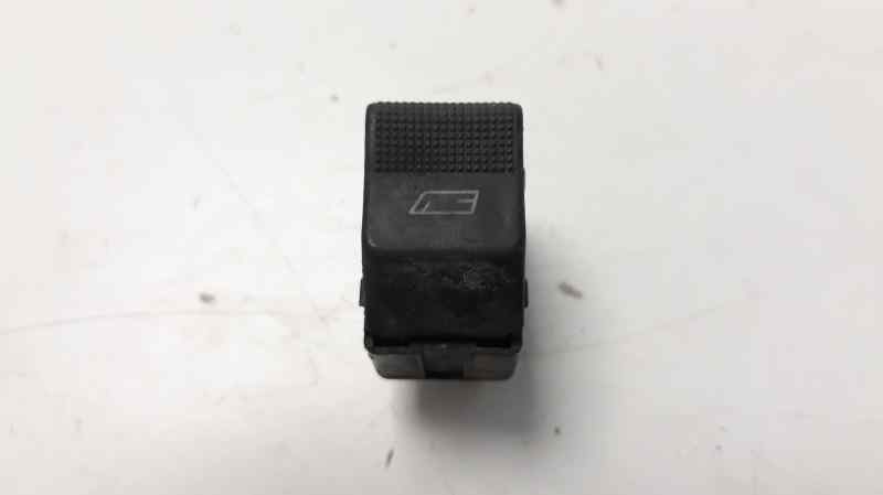 AUDI A4 B5/8D (1994-2001) Commutateur de vitre de porte avant droite 4D0959855 18632057