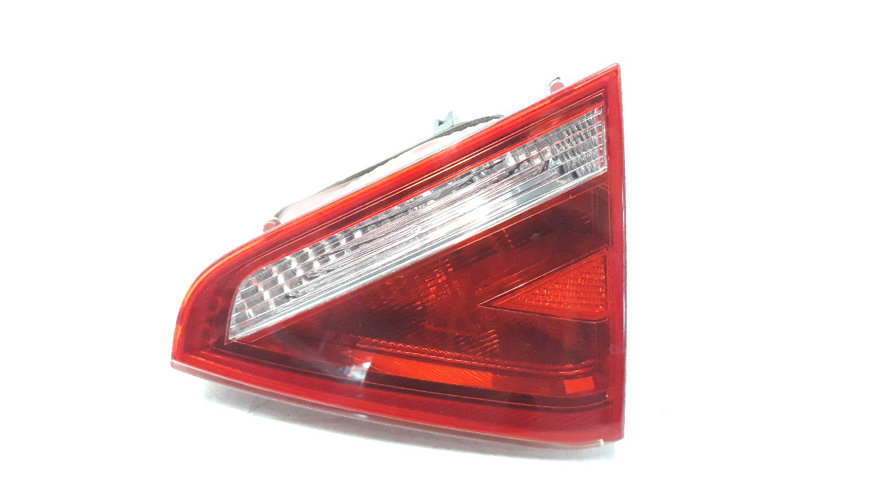 AUDI A5 8T (2007-2016) Rear Right Taillight Lamp 8T0945094 24041809