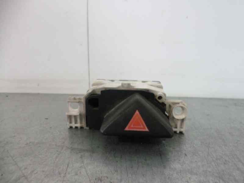 HONDA Focus 1 generation (1998-2010) Fareknapp 98AG13A350AD 18467553