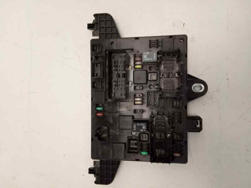 OPEL Astra J (2009-2020) Fuse Box 13302300 18599926