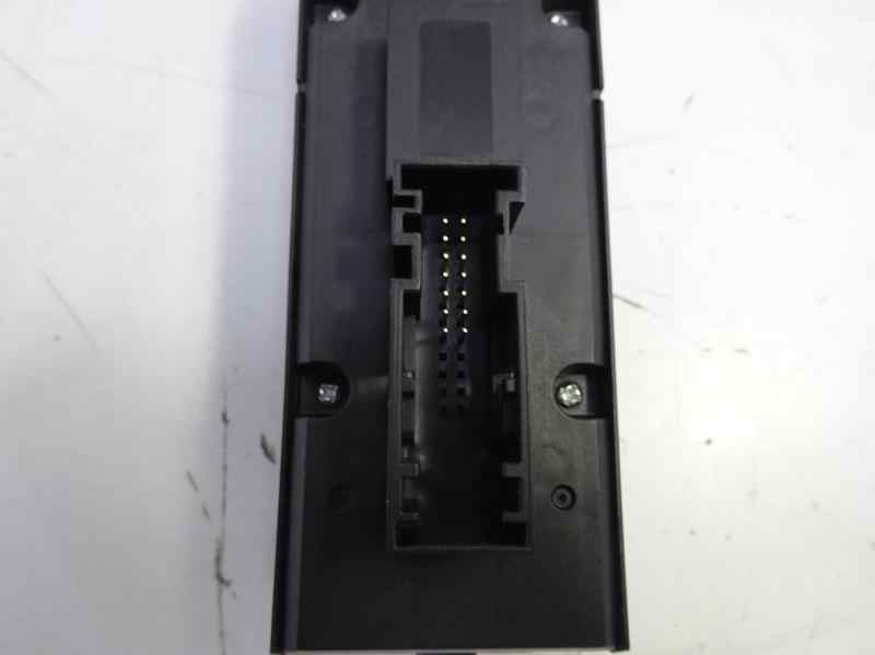 OPEL Astra J (2009-2020) Кнопка стеклоподъемника передней левой двери 13228706, EWSPL002, OPE7122 18702379