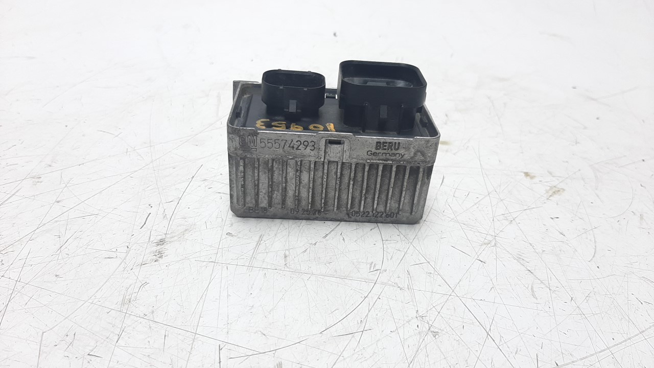 OPEL Insignia A (2008-2016) Relays 55574293 20998611