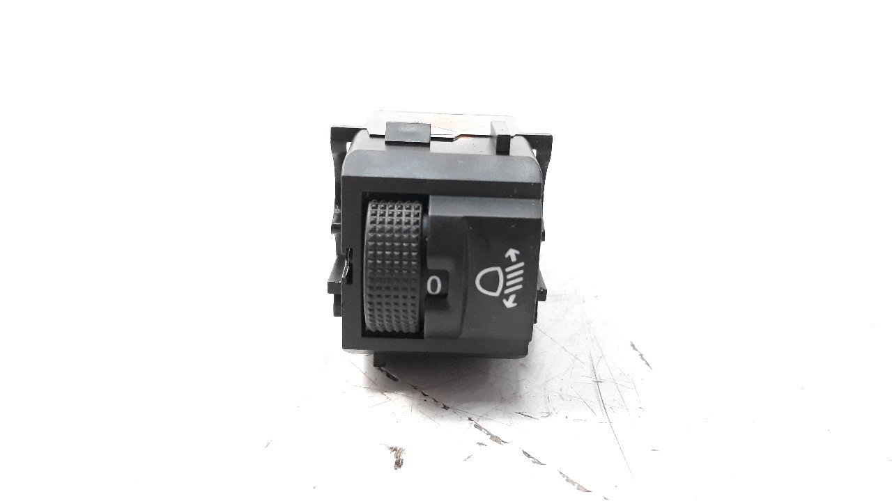 PEUGEOT 5008 2 generation (2017-2020) Headlight Switch Control Unit 98095437ZD 22804728