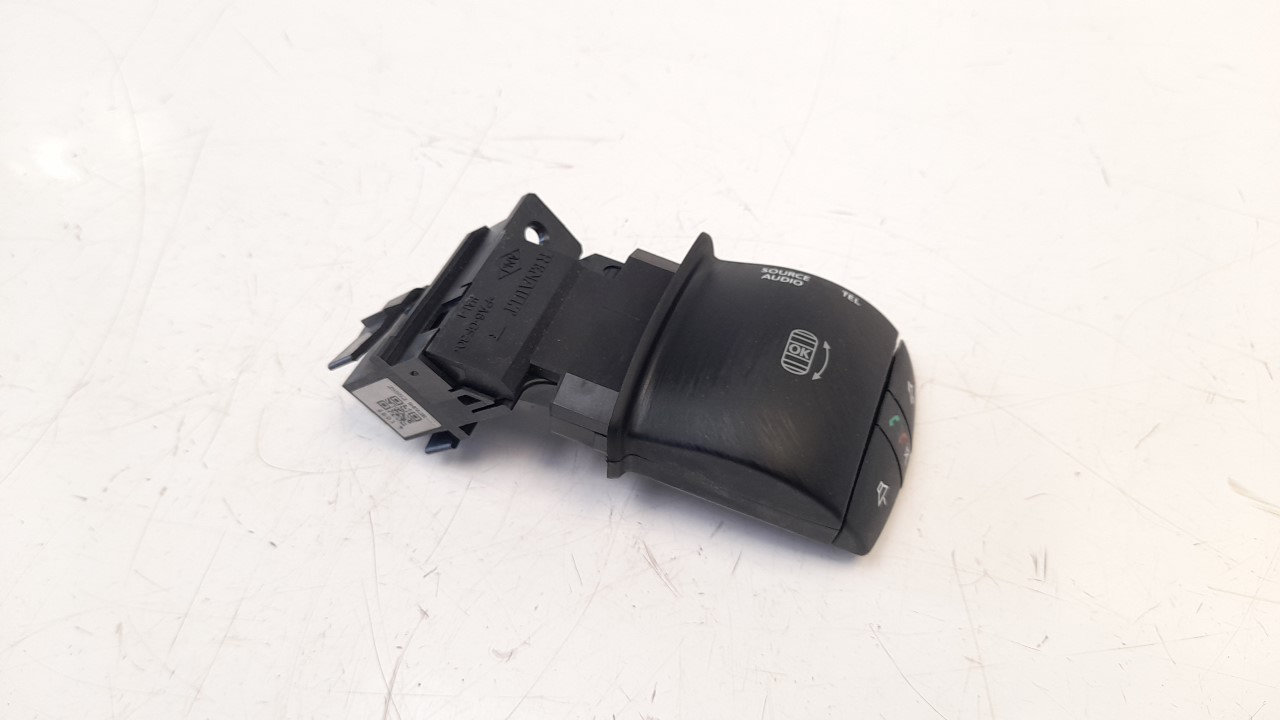 RENAULT Megane 3 generation (2008-2020) Кермо 255529492R 18720205