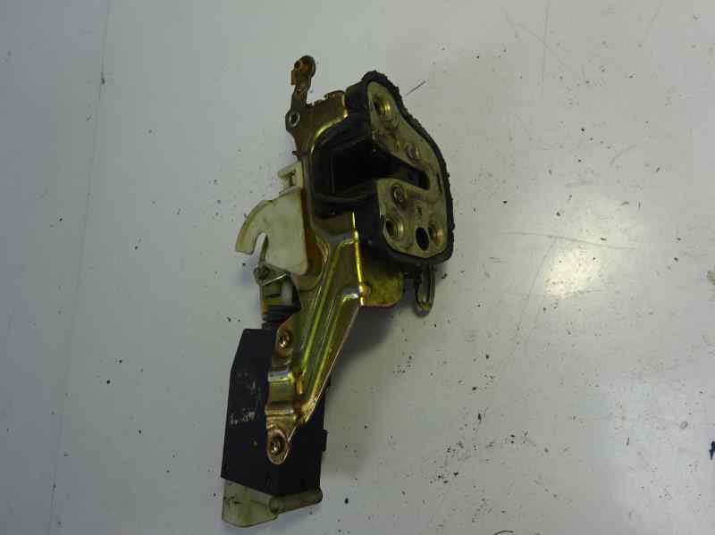 CHEVROLET Astra F (1991-2002) Front Right Door Lock 90493702 18496343