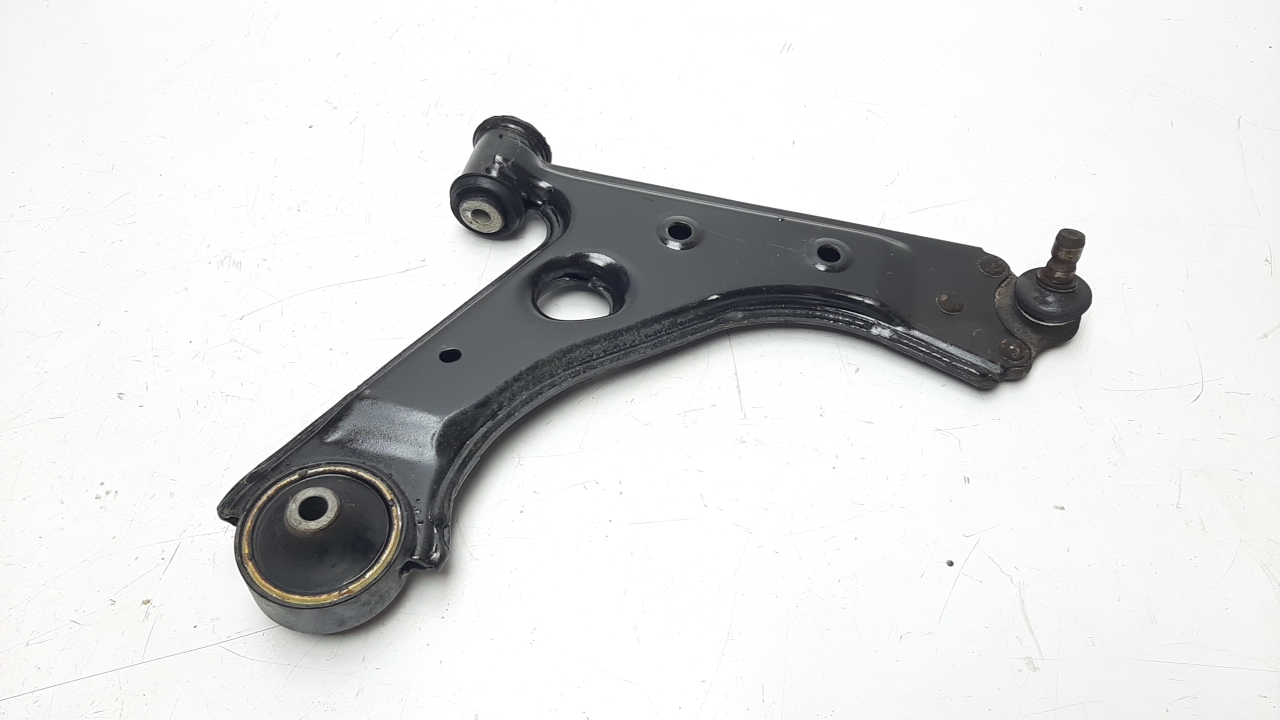 OPEL Corsa D (2006-2020) Front Right Arm 13426553 24046850