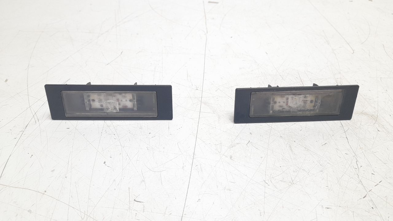 MINI Clubman F54 (2015-2024) License Plate Lights 63267193294 26818657