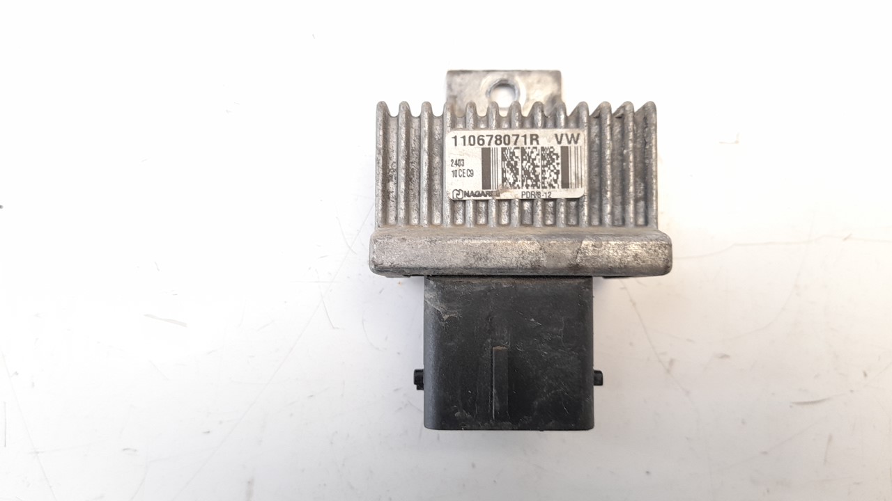 NISSAN Note E12 (2013-2021) Relays 110678071R 24042579