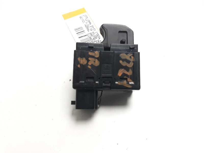 SSANGYONG Rexton Y200 (2001-2007) Rear Right Door Window Control Switch 96190777 18461255