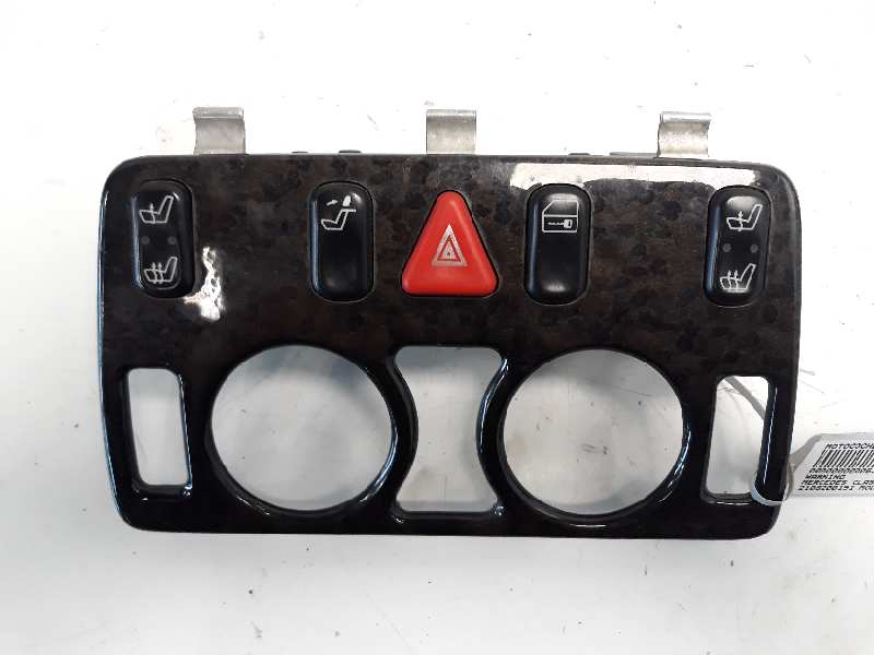 HONDA CLK AMG GTR C297 (1997-1999) Bouton de danger 2108200151 18522825