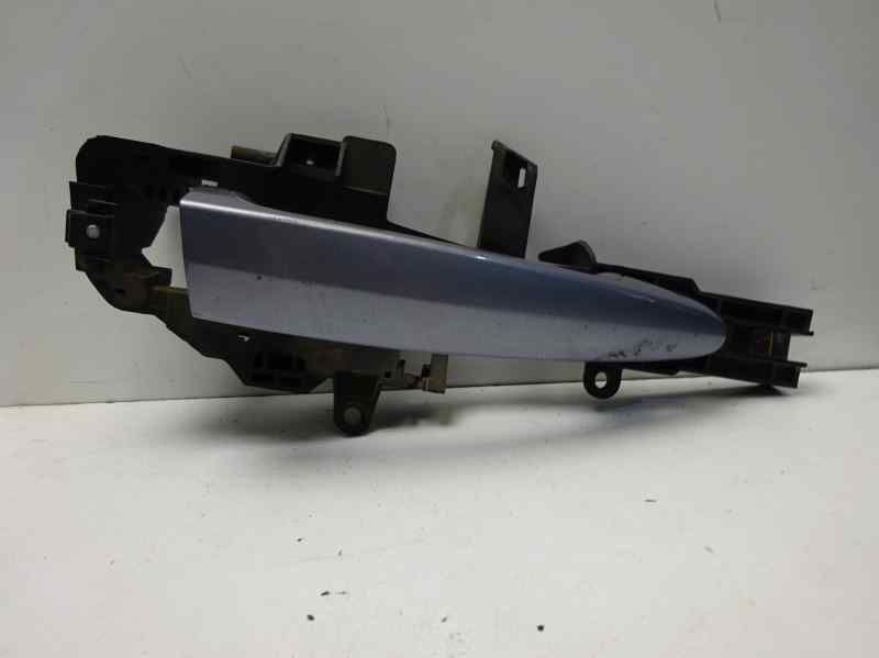 BMW 1 Series E81/E82/E87/E88 (2004-2013) Front Right Door Exterior Handle 51217207552 18507642