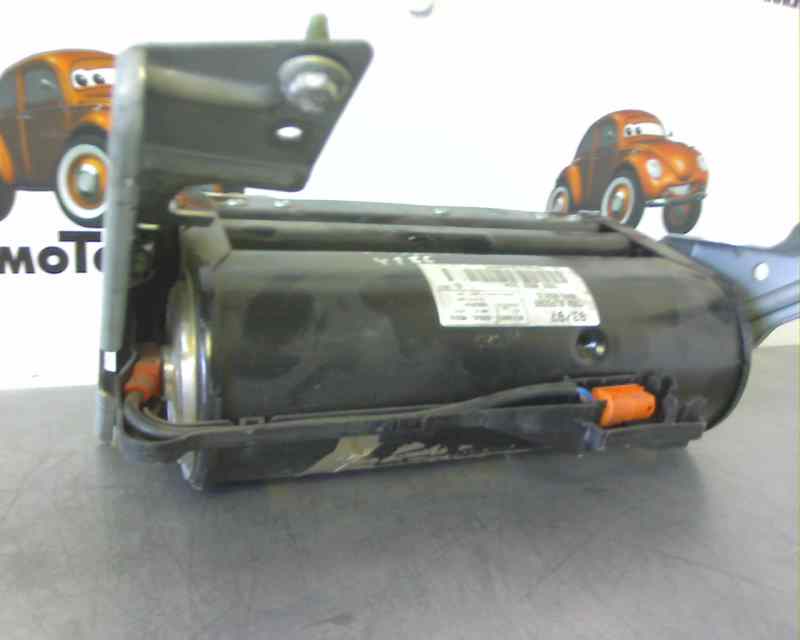 VOLKSWAGEN Passat B5 (1996-2005) Other part 3B0880204 18433345